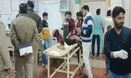 जालौन में सड़क हादसे मेें एक ही परिवार के पांच सदस्यों की मौत