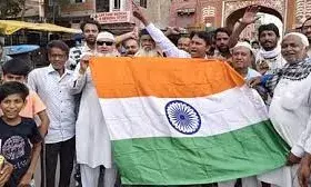 भारत माता की जय के नारों से गूंजा परकोटा, मुस्लिम समाज ने मनाया जश्न