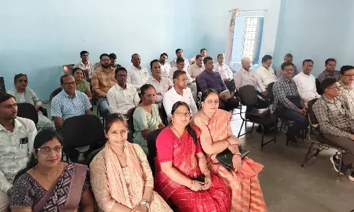 सवाईपुर विद्यालय मे प्रधानाचार्यो की मासिक ब्लॉक बैठक