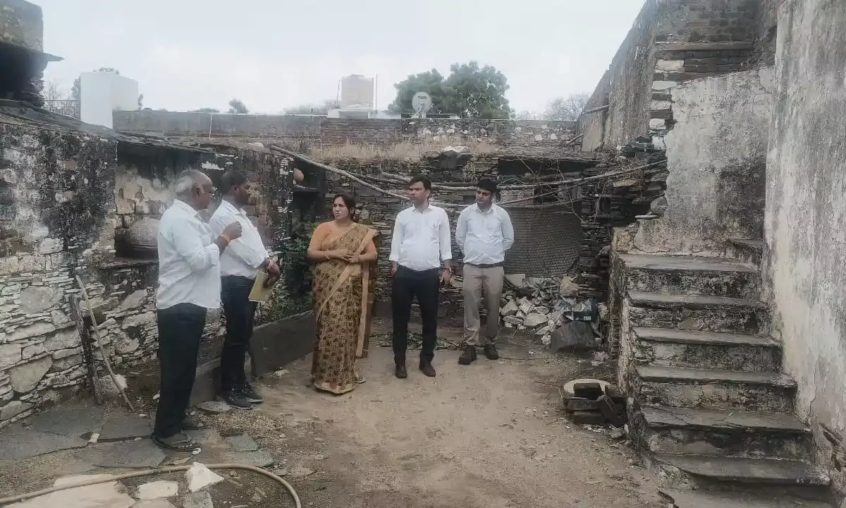 एसीईओ ने आमेट व दोवड़ा में शौचालयों सहित विभिन्न विकास कार्यों का किया निरीक्षण एसीईओ ने आमेट व दोवड़ा में शौचालयों सहित विभिन्न विकास कार्यों का किया निरीक्षण