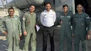 पाकिस्तान से तनाव के बीच तेज प्रताप ने जताई देश-सेवा की इच्छा पाकिस्तान से तनाव के बीच तेज प्रताप ने जताई देश-सेवा की इच्छा