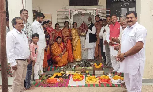 गुंदली स्कूल में हुई माँ सरस्वती की मूर्ति की स्थापना गुंदली स्कूल में हुई माँ सरस्वती की मूर्ति की स्थापना