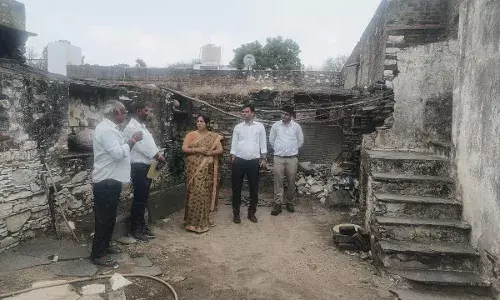 एसीईओ ने आमेट व दोवड़ा में शौचालयों सहित विभिन्न विकास कार्यों का किया निरीक्षण एसीईओ ने आमेट व दोवड़ा में शौचालयों सहित विभिन्न विकास कार्यों का किया निरीक्षण