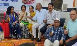 मदर्स डे के अवसर पर वैचारिक वार्ता आयोजित की