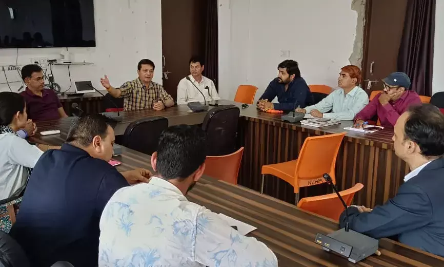 आपदा में समुचित मात्रा में रक्त उपलब्धता हेतु बैठक