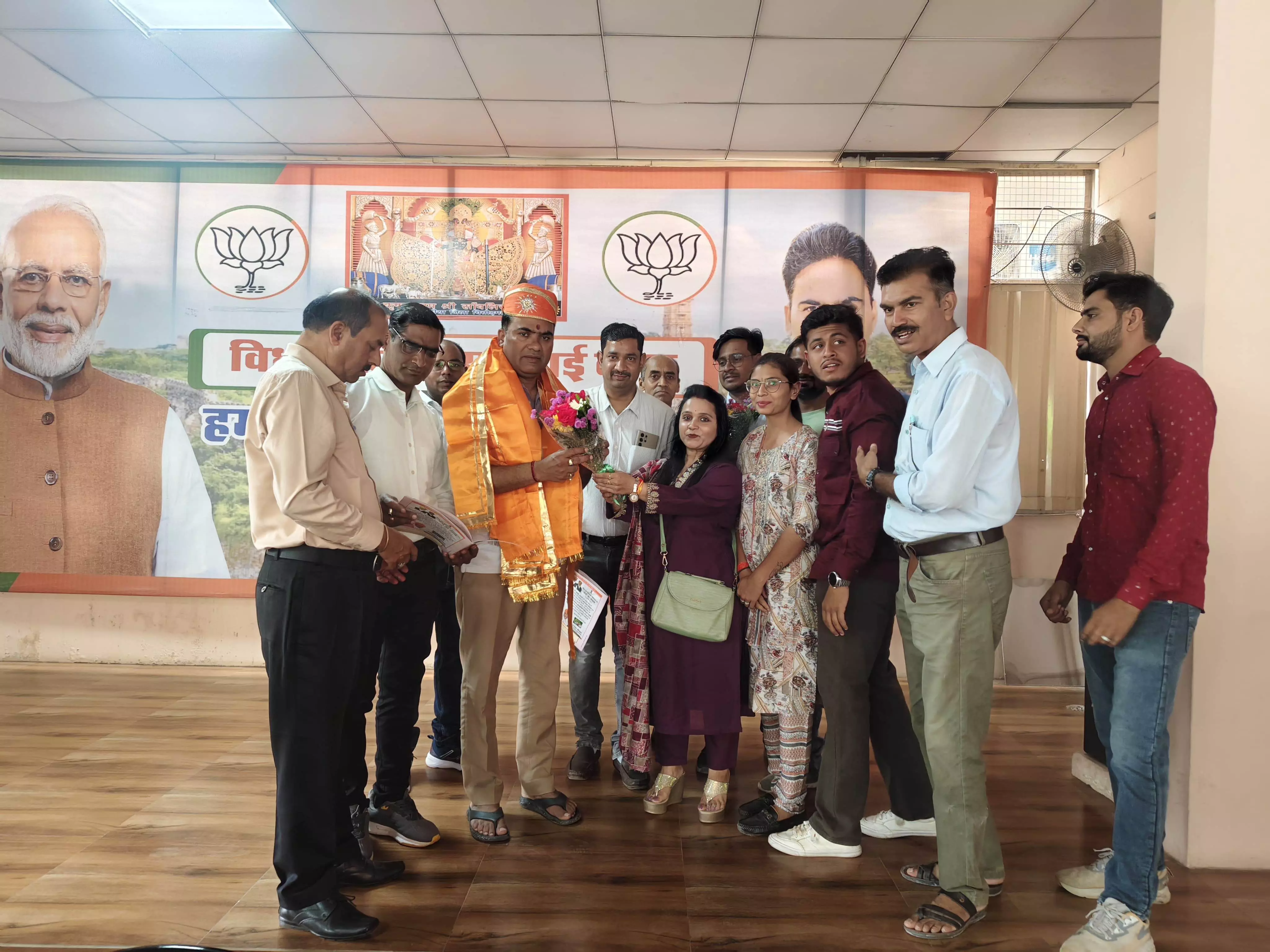 इलेक्ट्रोपैथी चिकित्सा बोर्ड के गठन के संदर्भ में विधायक आक्या से मिला प्रतिनिधि मंडल इलेक्ट्रोपैथी चिकित्सा बोर्ड के गठन के संदर्भ में विधायक आक्या से मिला प्रतिनिधि मंडल