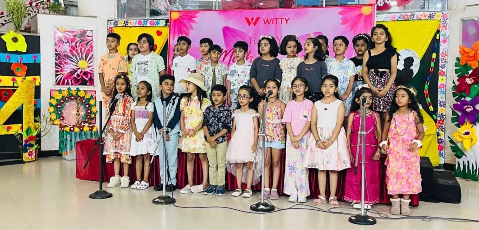विद्यार्थियों ने अपनी माताओं के प्रति प्रेम, आभार और सम्मान प्रकट करते हुए मदर्स डे मनाया विद्यार्थियों ने अपनी माताओं के प्रति प्रेम, आभार और सम्मान प्रकट करते हुए मदर्स डे मनाया