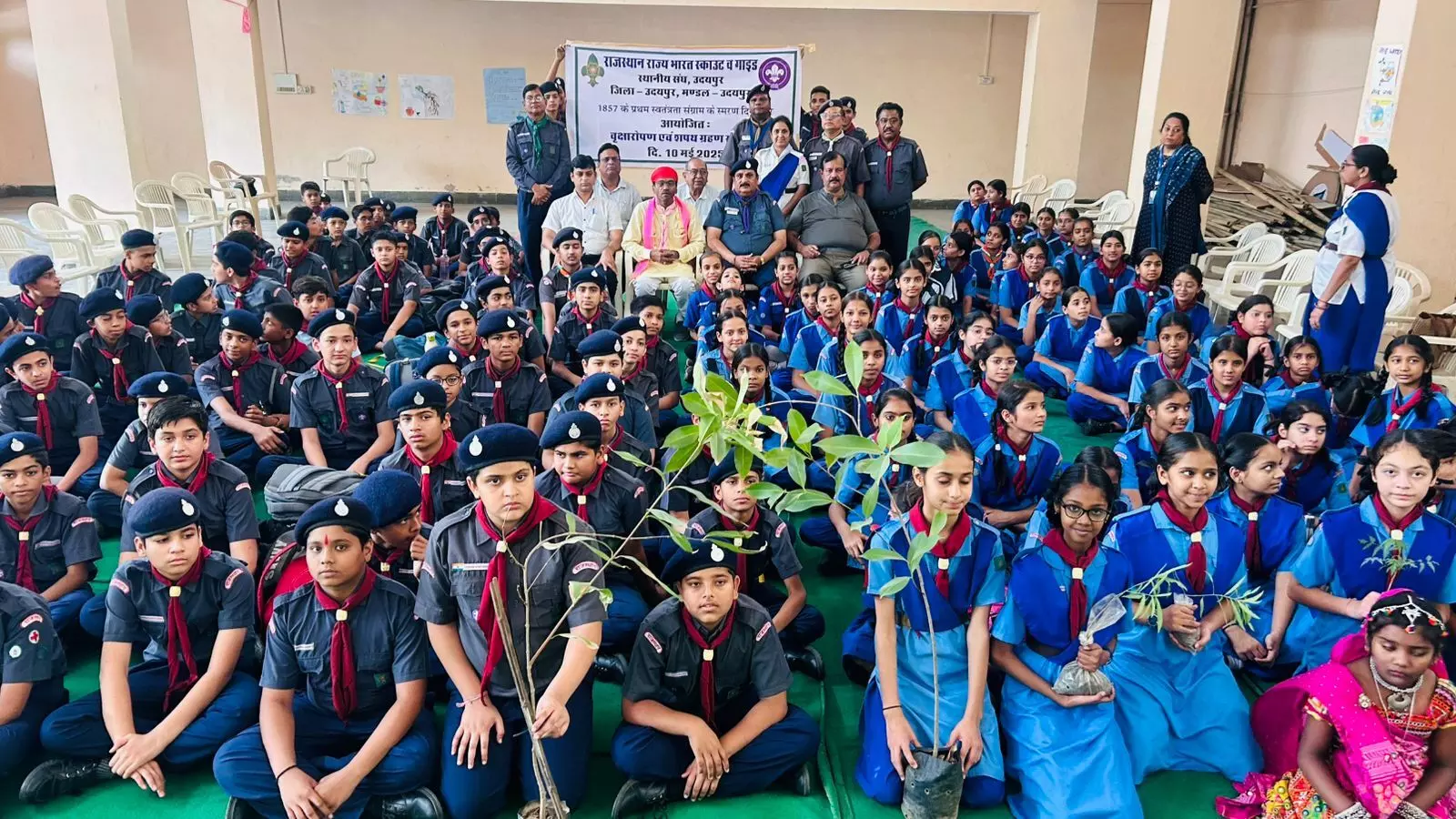 स्काउटिंग जीवन जीने की कला सिखाने के साथ-साथ चरित्र निर्माण की भी पाठशाला है- सांसद डॉं मन्नालाल रावत स्काउटिंग जीवन जीने की कला सिखाने के साथ-साथ चरित्र निर्माण की भी पाठशाला है- सांसद डॉं मन्नालाल रावत