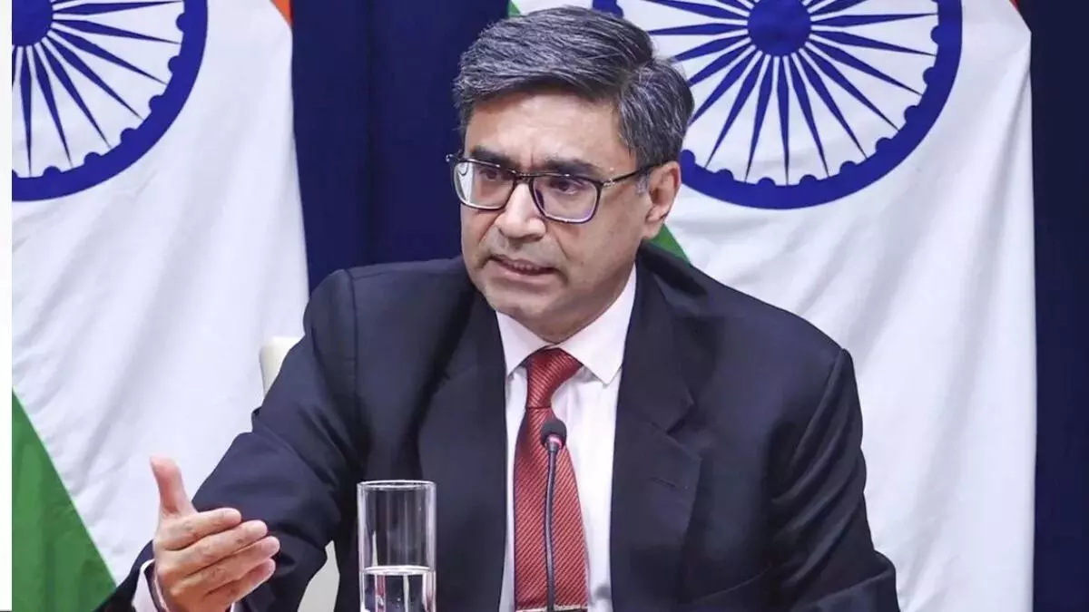 पाकिस्तान के सीजफायर तोड़ने पर विदेश सचिव विक्रम... ... पाकिस्तान की तरफ से समझौते का घोर उल्लंघन हो रहा, सेना को सख्त कदम उठाने के आदेश कई जगहों पर ब्लैकआउट; धमाकों की आवाजें सुनी गईं पाकिस्तान के सीजफायर तोड़ने पर विदेश सचिव विक्रम... ... पाकिस्तान की तरफ से समझौते का घोर उल्लंघन हो रहा, सेना को सख्त कदम उठाने के आदेश कई जगहों पर ब्लैकआउट; धमाकों की आवाजें सुनी गईं