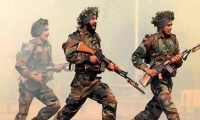 सेना के जवानों हेतु 51 हजार रुपए की सहयोग राशि भेजी सेना के जवानों हेतु 51 हजार रुपए की सहयोग राशि भेजी