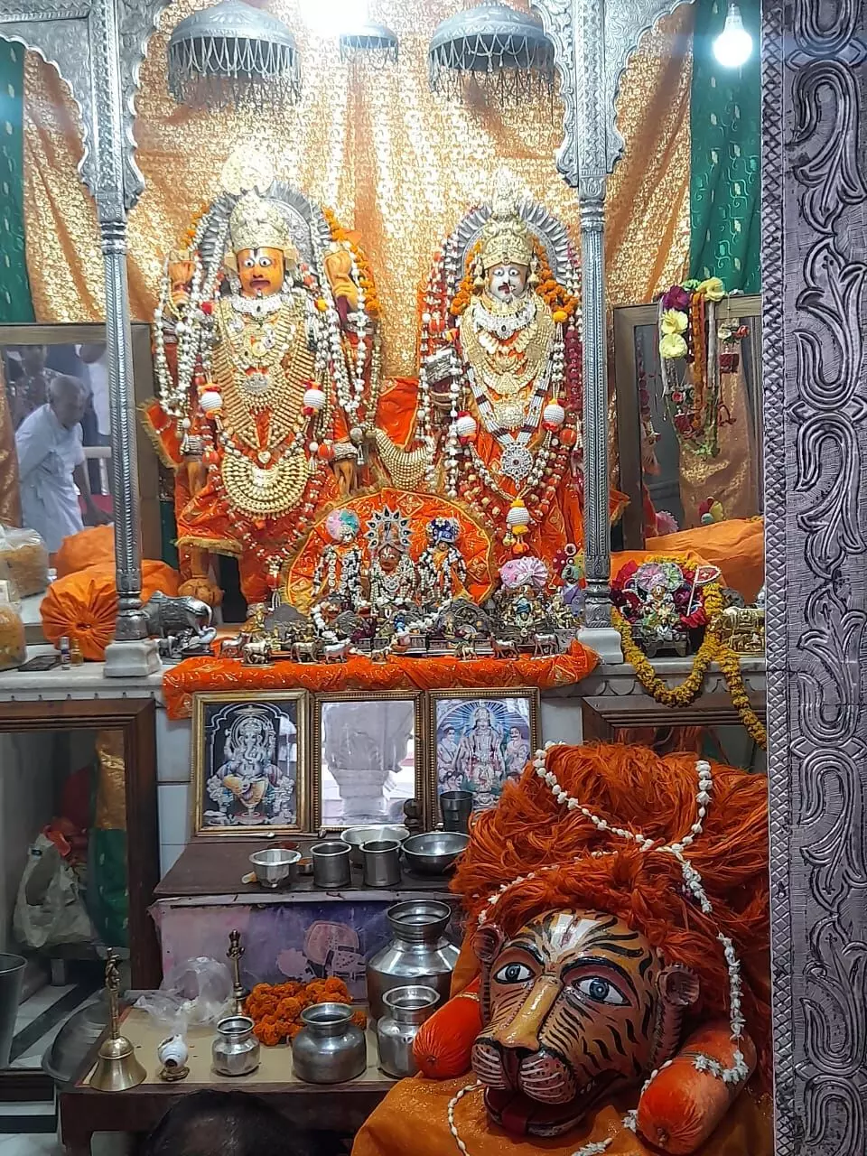 लक्ष्मी नारायण मंदिर में धूमधाम से मनाई नृसिंह जयंती लक्ष्मी नारायण मंदिर में धूमधाम से मनाई नृसिंह जयंती