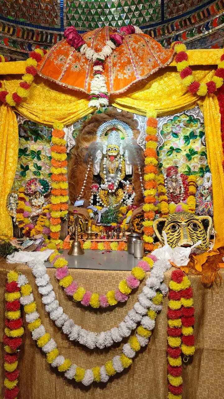 हमीरगढ़ में भगवान नृसिंह खम्ब फाड़कर प्रकट हुए हमीरगढ़ में भगवान नृसिंह खम्ब फाड़कर प्रकट हुए