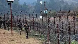 सेना का बयान- 19 दिनों में एलओसी पर पहली बार बीती शांतिपूर्ण रात,नहीं हुई फायरिंग सेना का बयान- 19 दिनों में एलओसी पर पहली बार बीती शांतिपूर्ण रात,नहीं हुई फायरिंग