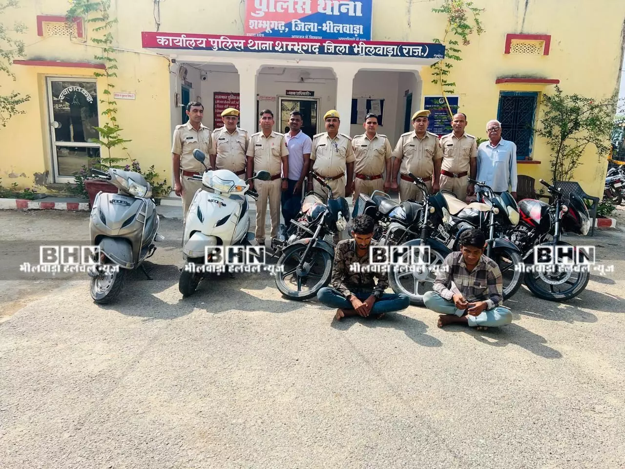 दोपहिया वाहन चोरी का खुलासा, दो गिरफ्तार, छह वाहन बरामद दोपहिया वाहन चोरी का खुलासा, दो गिरफ्तार, छह वाहन बरामद