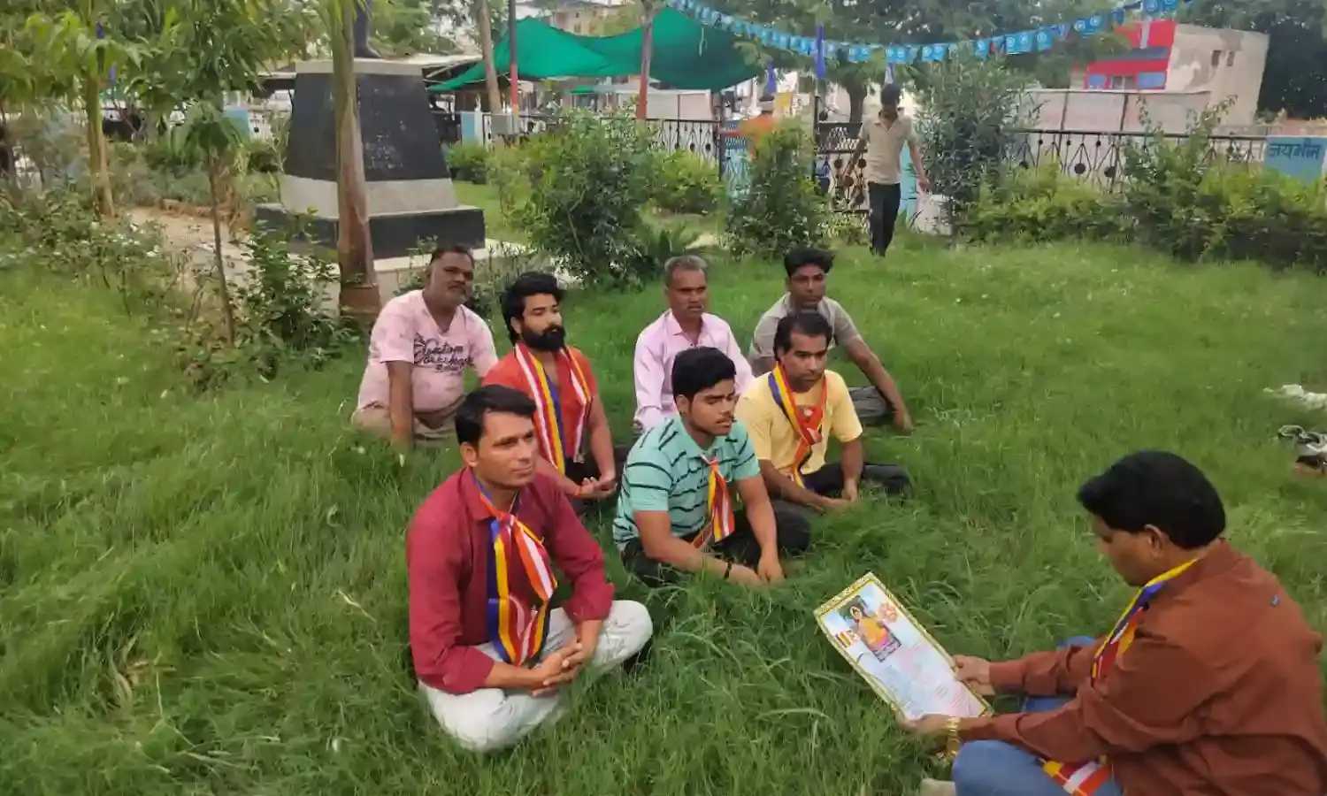 अम्बेडकर विचार मंच की तरफ से बुद्ध पूर्णिमा व महापरिनिर्वाण दिवस मनाया