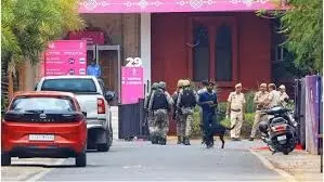 तीसरी बार ईमेल से SMS स्टेडियम को बम से उड़ाने की मिली धमकी तीसरी बार ईमेल से SMS स्टेडियम को बम से उड़ाने की मिली धमकी