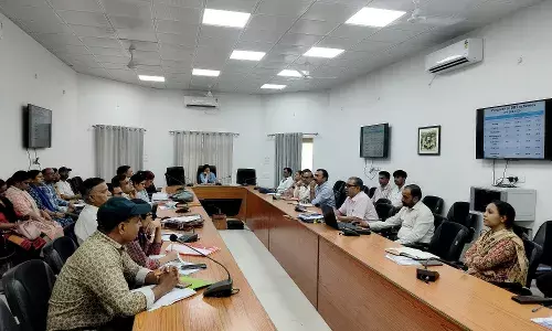 जिला कृषि विकास समिति की जि‍ला कलेक्‍टर मेहता ने ली समीक्षा बैठक, योजनाओं की प्रगति और आगामी कार्ययोजना पर हुई चर्चा