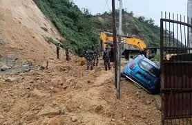 अरुणाचल प्रदेश में भारी वर्षा के कारण जनजीवन अस्त-व्यस्त