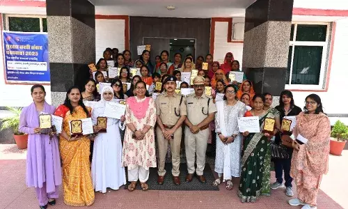बाल एवं महिला संरक्षण के क्षेत्र में उत्कृष्ट कार्य करने वाली 35 सुरक्षा सखियों का हुआ सम्मान