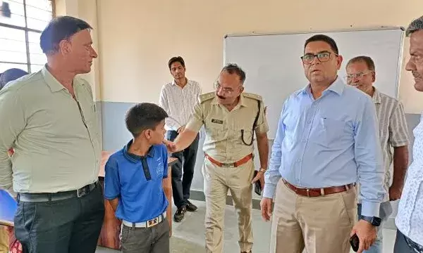 जिला कलक्टर एवं एसपी ने देखे पर्यावरण संरक्षण के कार्य