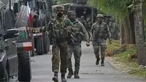 त्राल में सुरक्षाबलों की मुठभेड़, एक आतंकी ढेर