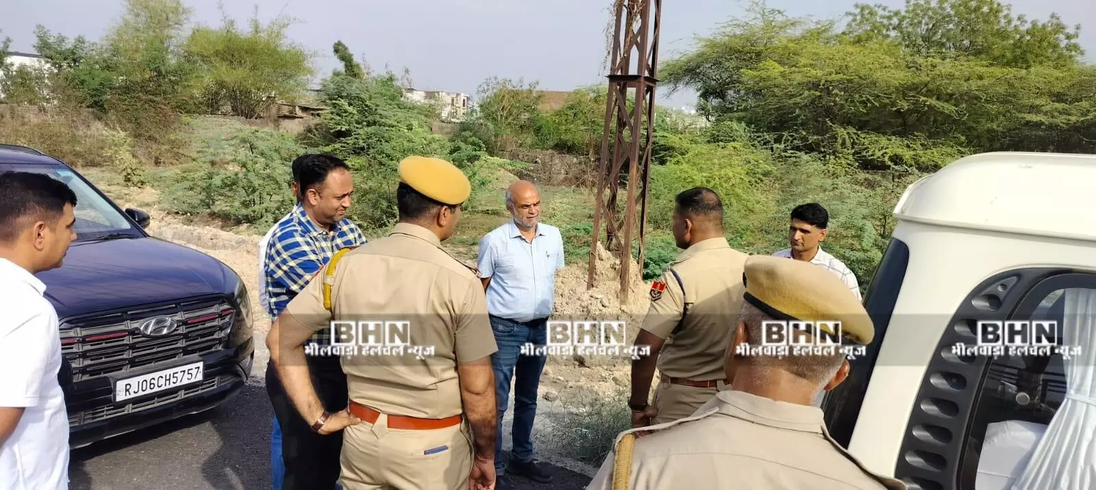 गांधीनगर थाना भवन के लिए विधायक कोठारी ने विभिन्न स्थानों का किया दौरा गांधीनगर थाना भवन के लिए विधायक कोठारी ने विभिन्न स्थानों का किया दौरा
