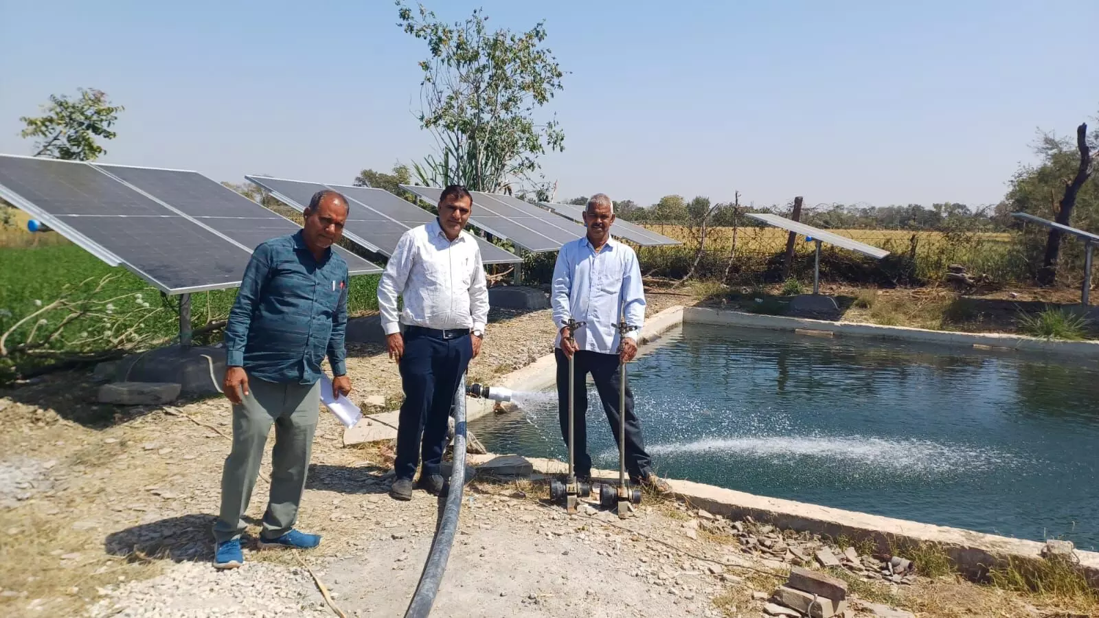 पीएम-कुसुम योजना के तहत किसानों के लिये सोलर पम्प सब्सिडी-आत्मनिर्भर कृषि की ओर एक कदम