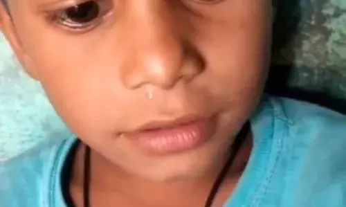 लापता 8 वर्षीय बच्चे का तालब में तैरता मिला शव