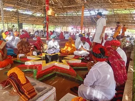 विश्व शांति महायज्ञ रविवार को विश्व शांति महायज्ञ रविवार को