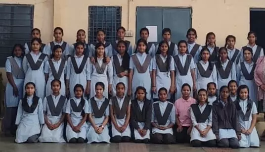 बालिका स्कूल पुर में समाज सेवा शिविर का शुभारंभ बालिका स्कूल पुर में समाज सेवा शिविर का शुभारंभ