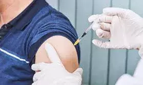 नियमित दवाओं के सेवन से दूर हो सकती है एड्स की समस्या, रोकथाम के लिए बन रहा है टीका