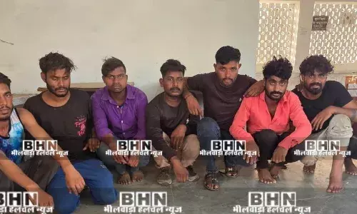 तीन पिकअप में भरे 11 गोवंश, 9 जने शांति भंग में गिरफ्तार