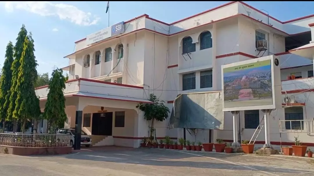 राजसमंद फिर नंबर वन: बैंकों के माध्यम से सफल हुई केंद्र और राज्य की विभिन्न योजनाएं राजसमंद फिर नंबर वन: बैंकों के माध्यम से सफल हुई केंद्र और राज्य की विभिन्न योजनाएं