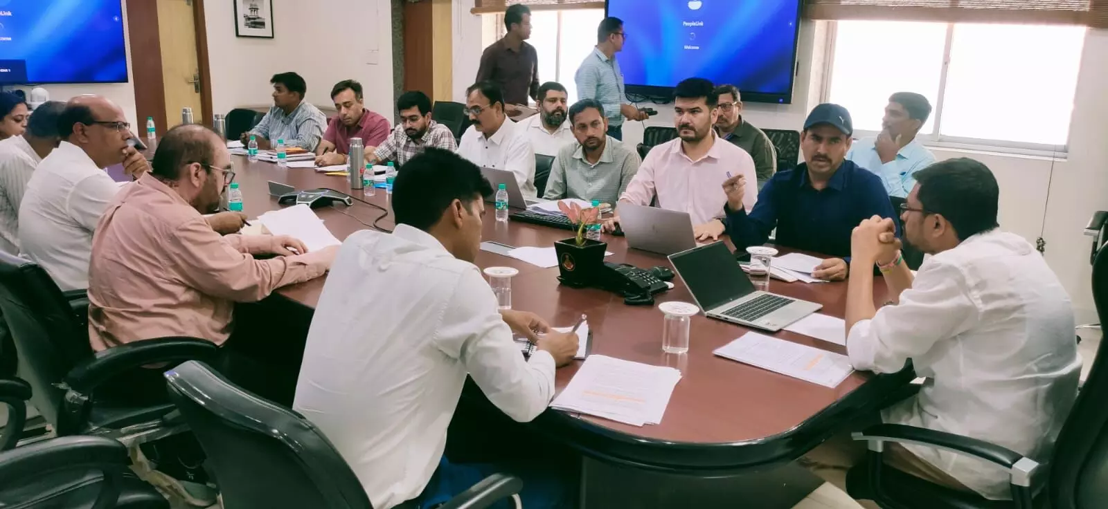 स्मार्ट सिटी के कार्यों के हस्तांतरण को लेकर ट्राय पार्टी एग्रीमेंट पर चर्चा स्मार्ट सिटी के कार्यों के हस्तांतरण को लेकर ट्राय पार्टी एग्रीमेंट पर चर्चा