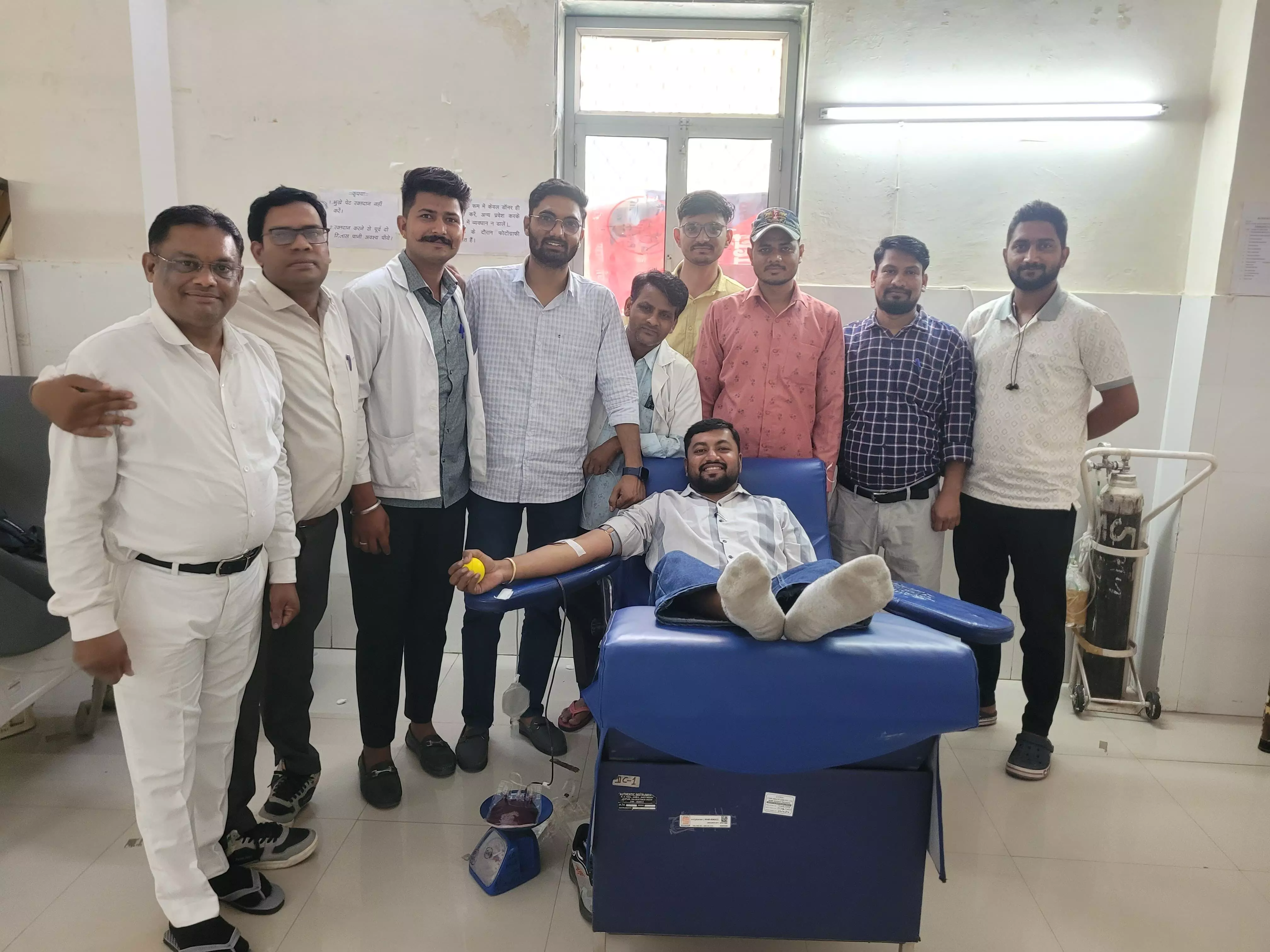 3 दिन की बच्ची के लिए किया दुर्लभ रक्त का दान 3 दिन की बच्ची के लिए किया दुर्लभ रक्त का दान
