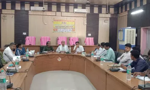 मांडलगढ़ साधारण सभा में बिजली पानी मुद्दे को लेकर विधायक ने अधिकारी को लगाई फटकार मांडलगढ़ साधारण सभा में बिजली पानी मुद्दे को लेकर विधायक ने अधिकारी को लगाई फटकार