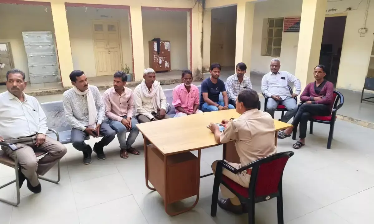 मांडलगढ़ पुलिस थाने में सीएलजी सदस्यों की बैठक