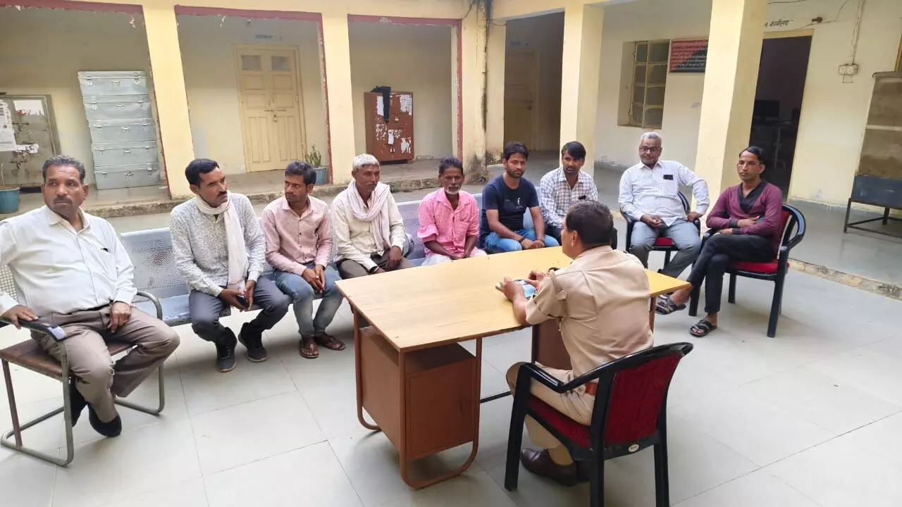 मांडलगढ़ पुलिस थाने में सीएलजी सदस्यों की बैठक