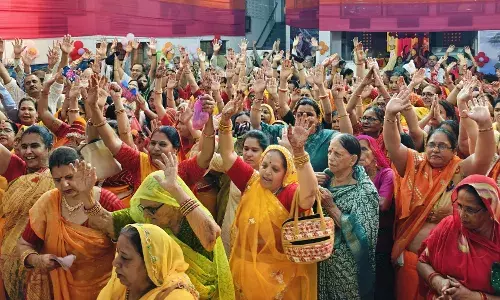महर्षि गौतम भवन,सेक्टर 4 में संगीतमय भागवत कथा का चौथा दिन