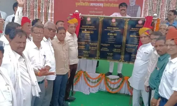 मांडलगढ़ स्टेशन का निखरा सौंदर्य बढ़ी सुविधाएं