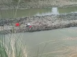 चूल्हे की मिट्टी लेने के लिए गईं चार बच्चियों की नदी में डूबने से मौत चूल्हे की मिट्टी लेने के लिए गईं चार बच्चियों की नदी में डूबने से मौत