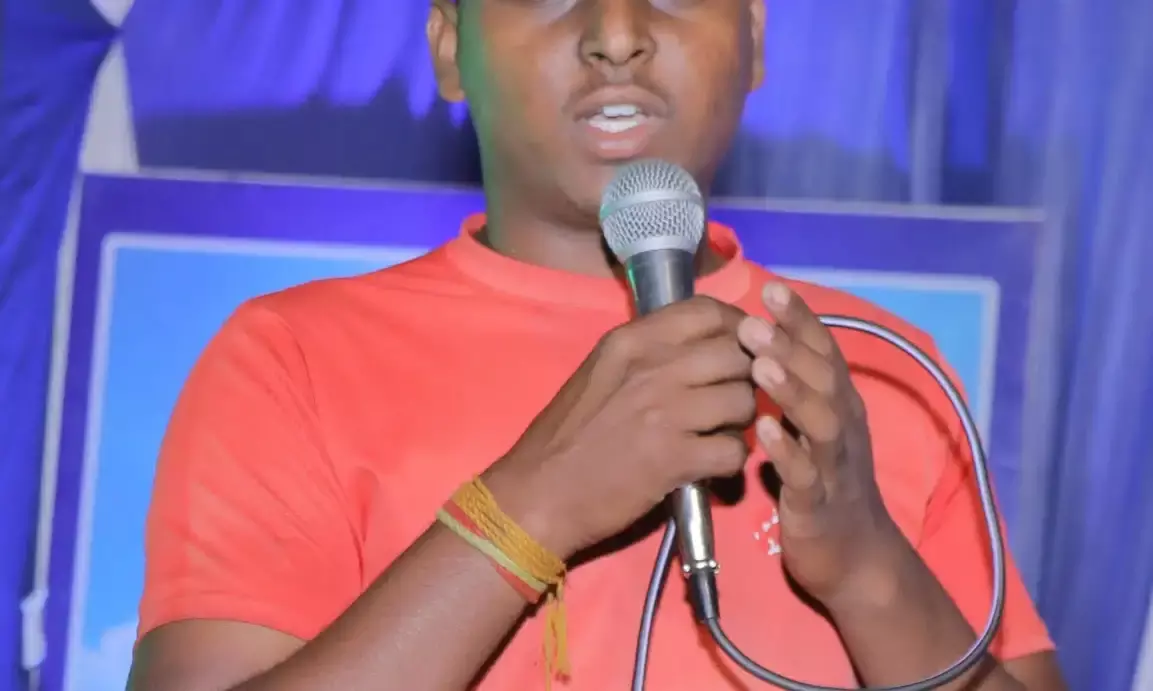  उदय रेगर S/o कालू रेगर   संकाय:- कला वर्ग  ... ... ट्रक ड्राइवर की बेटी खुशबू मीणा साइंस में लाई 92.60% प्रतिशत,