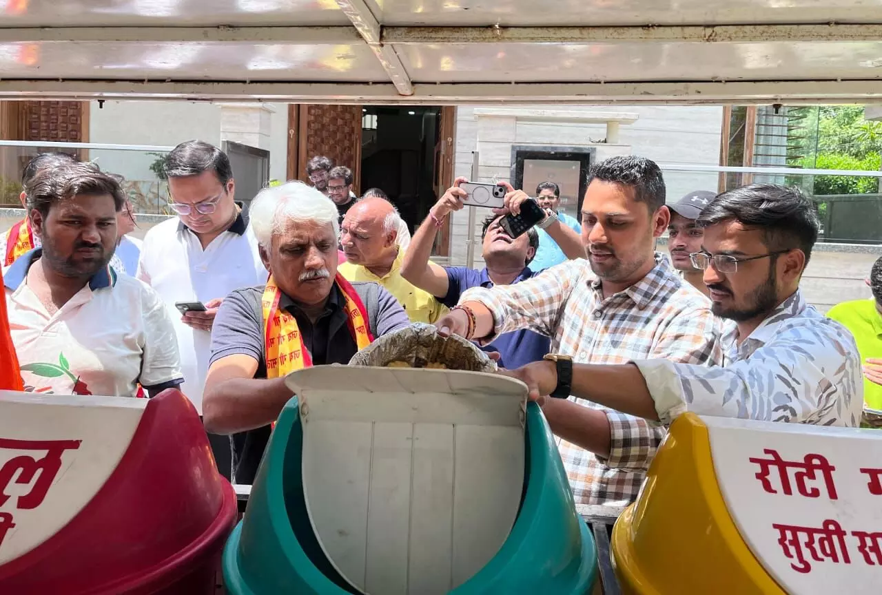 जो अपने धर्म, संस्कृति और अस्तित्व पर विश्वास नहीं रखता, उसका कभी मंगल नहीं हो सकता जो अपने धर्म, संस्कृति और अस्तित्व पर विश्वास नहीं रखता, उसका कभी मंगल नहीं हो सकता