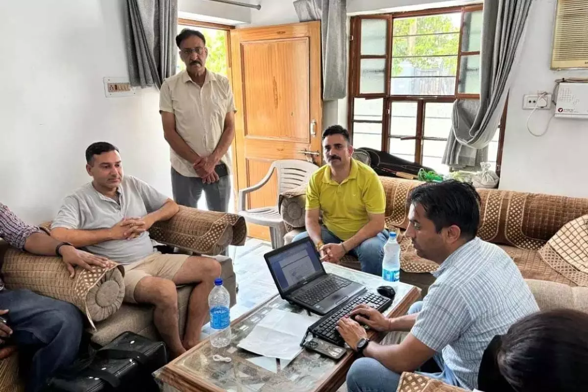 10 हजार रुपये रिश्वत लेते ‘सरपंच’ गिरफ्तार