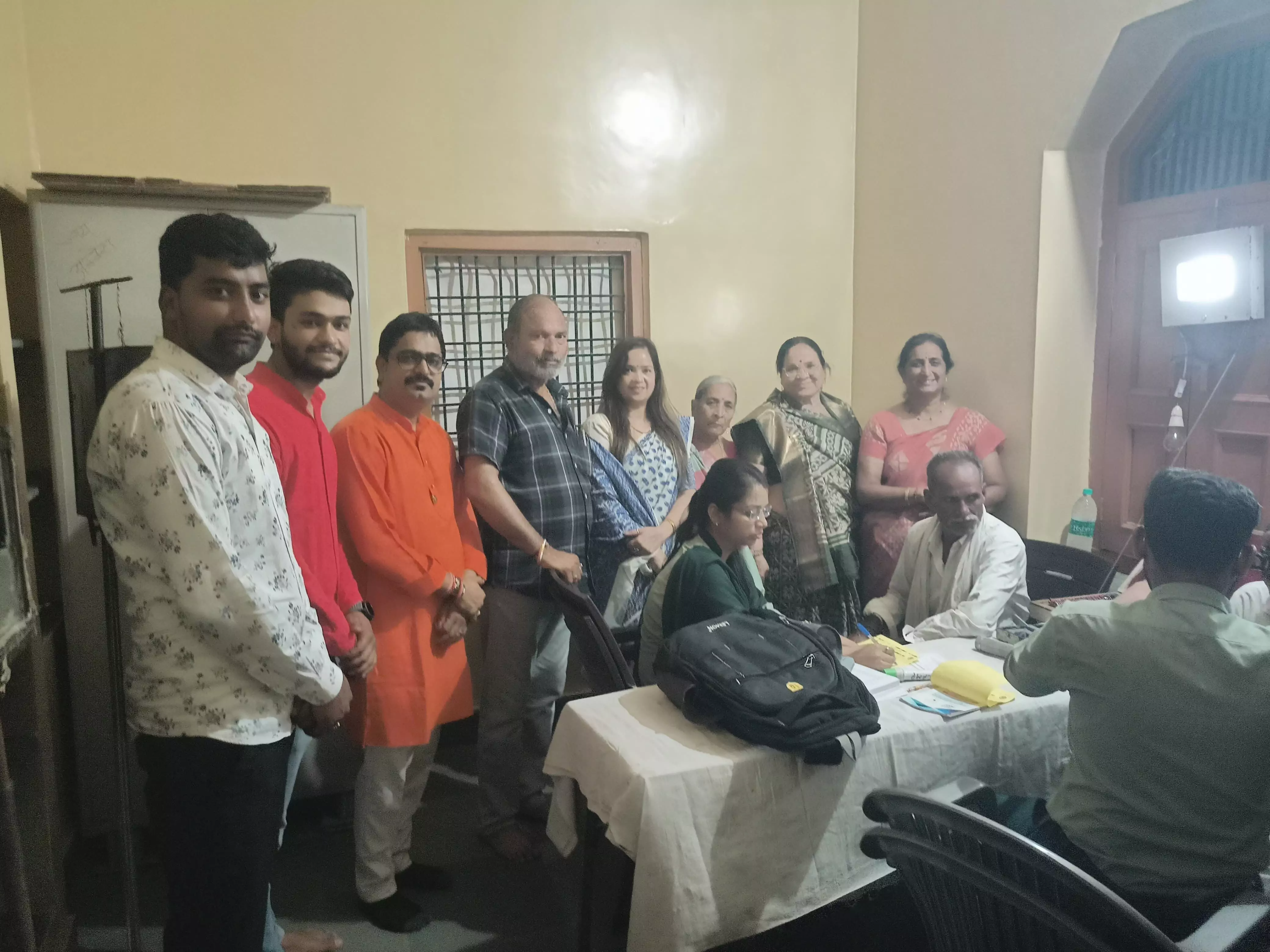 भगवानपुरा में 163 लोगों की नेत्र जांच, भगवानपुरा में 163 लोगों की नेत्र जांच,