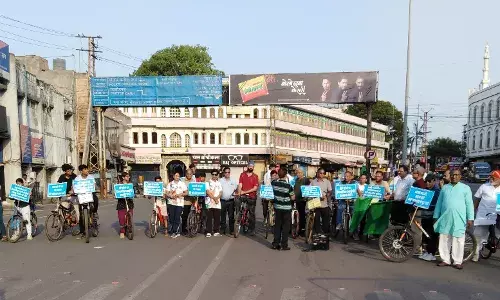 उच्च रक्तचाप बचाव हेतु साईकिल क्लब और चिकित्सा विभाग के  निकाली जनजागरुकता साइकिल रैली