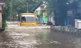 पुणे के बारामती-इंदापुर में भारी बारिश, बाढ़ जैसी स्थिति  ,NDRF की दो टीमें तैनात