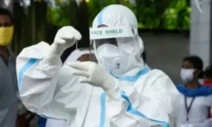 कोरोना: जयपुर में एक मरीज की मौत, पोस्टमॉर्टम रिपोर्ट में मिला कोविड पॉजिटिव; अलर्ट पर स्वास्थ्य विभाग कोरोना: जयपुर में एक मरीज की मौत, पोस्टमॉर्टम रिपोर्ट में मिला कोविड पॉजिटिव; अलर्ट पर स्वास्थ्य विभाग