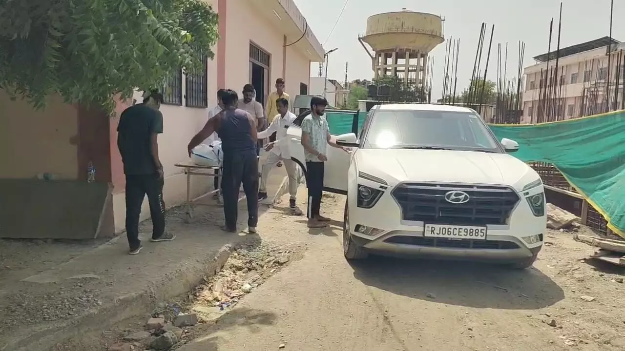 पालड़ी में युवक ने फांसी लगाकर की आत्महत्या पालड़ी में युवक ने फांसी लगाकर की आत्महत्या