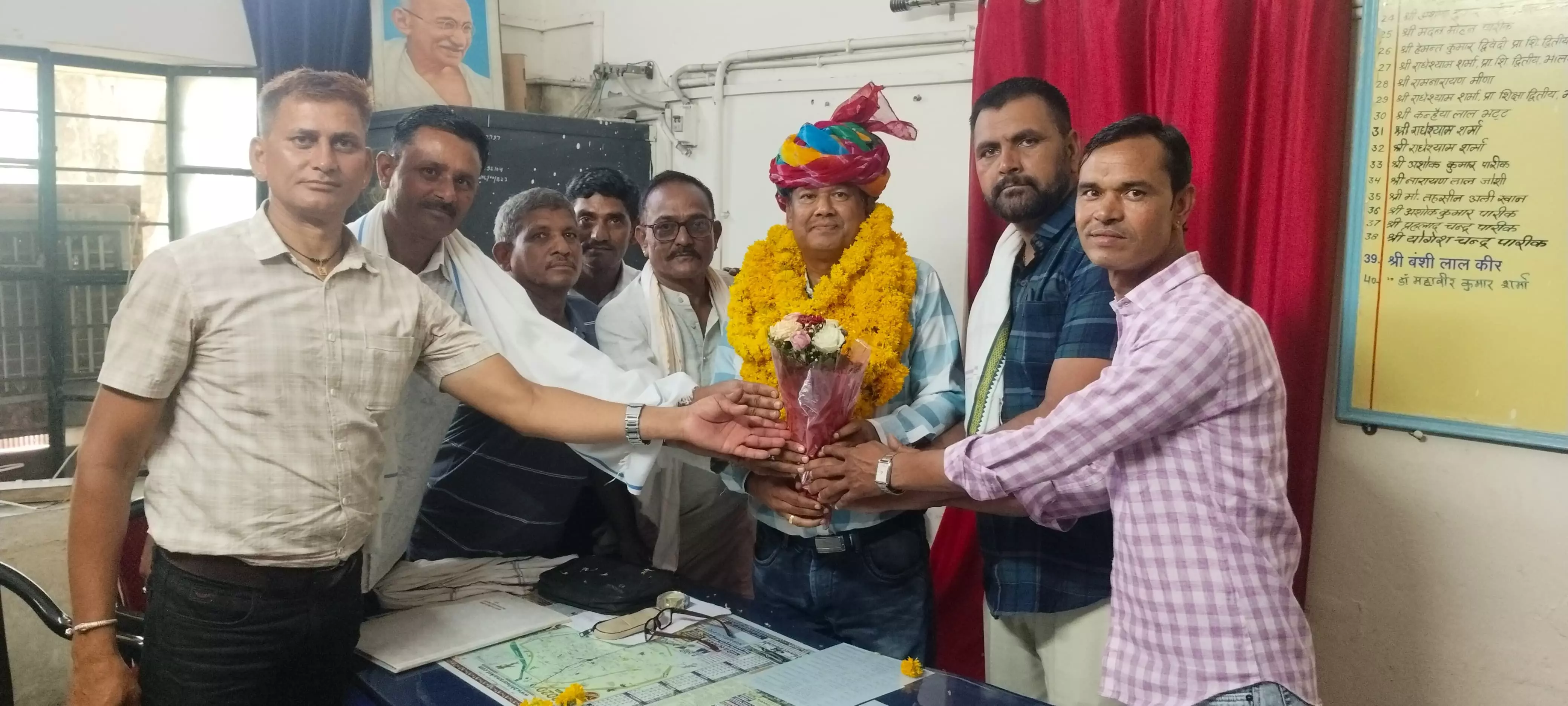 अखिल राजस्थान प्रबोधन ने जिला शिक्षा अधिकारी बाल्दी का किया स्वागत अखिल राजस्थान प्रबोधन ने जिला शिक्षा अधिकारी बाल्दी का किया स्वागत